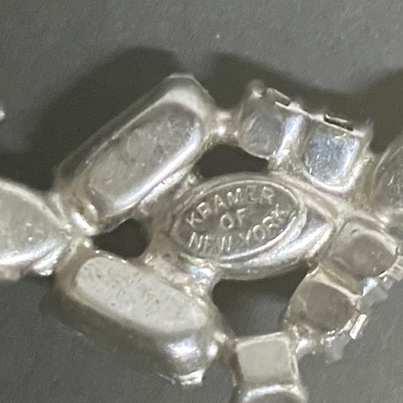 Vintage Kramer of New York earrings - Picture 4 of 4